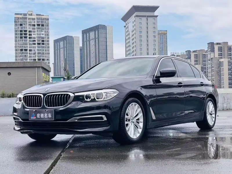 BMW 5-Series, 2020