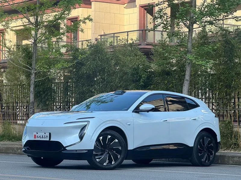 Avatr 07, 2024
