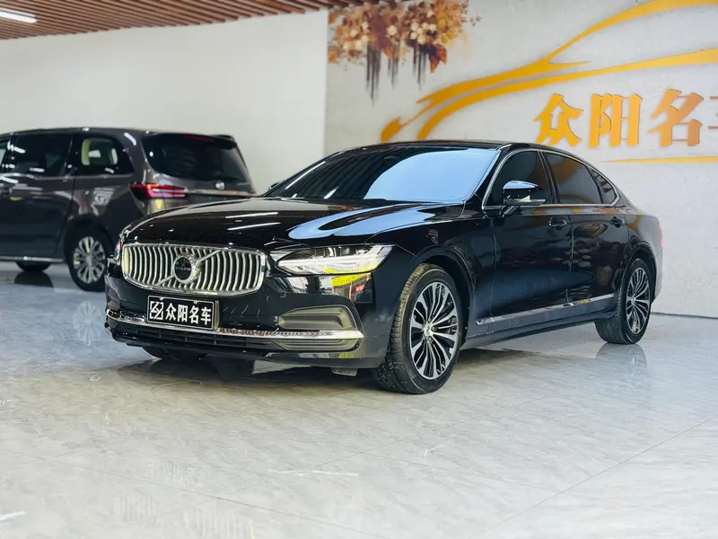 Volvo S90, 2025