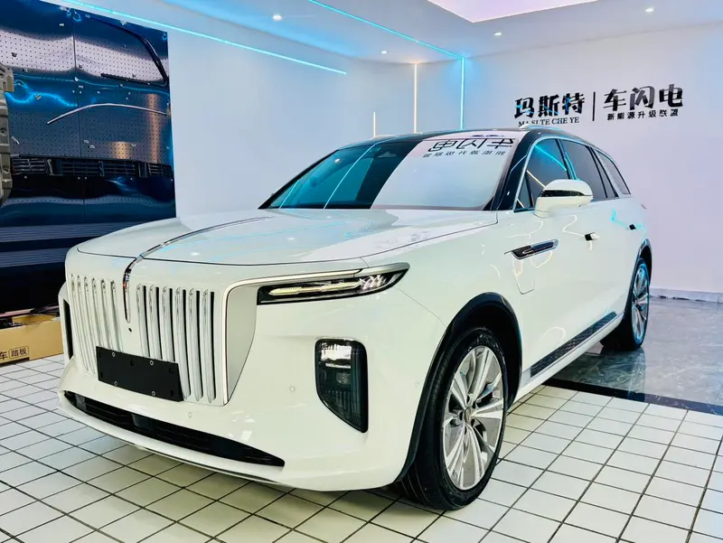 Hongqi E-HS9, 2022