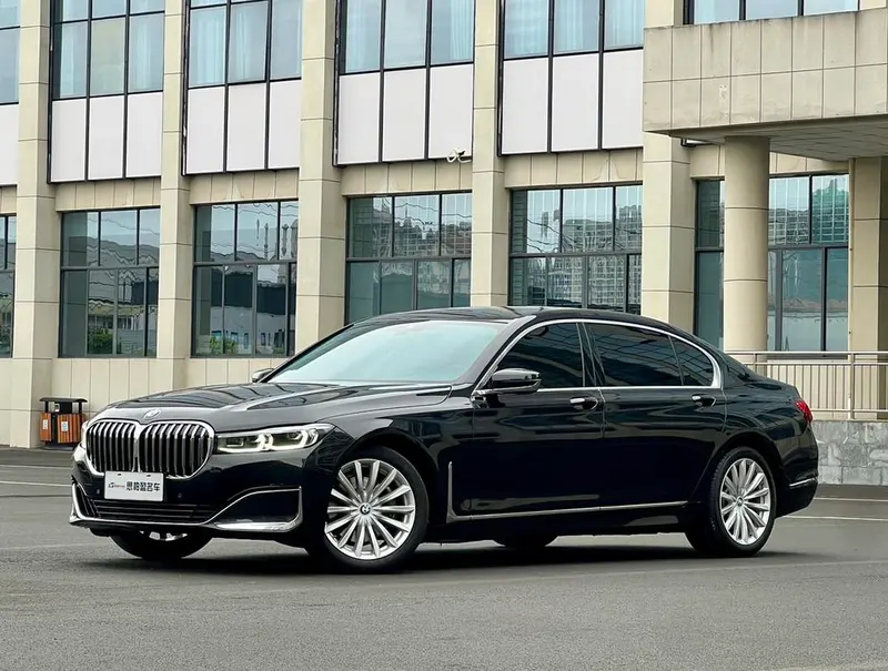 BMW 7-Series, 2021
