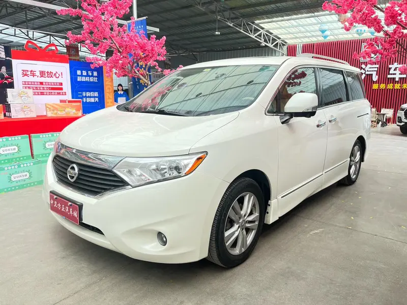 Nissan Quest, 2015