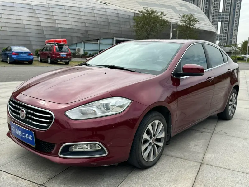Fiat Viaggio, 2012
