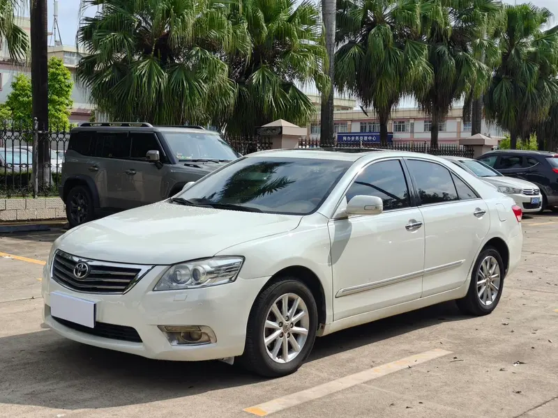 Toyota Camry, 2009