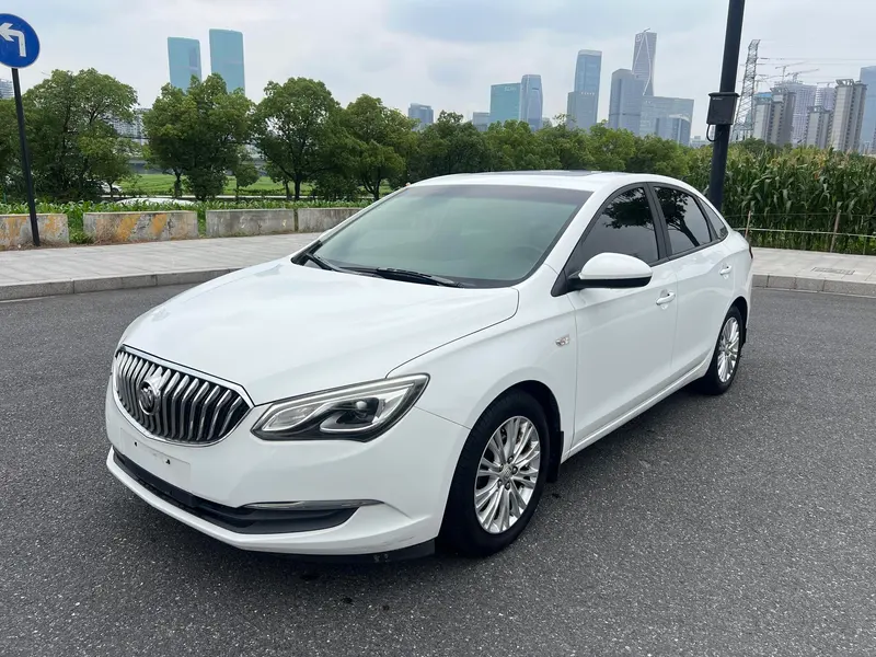 Buick Excelle, 2017
