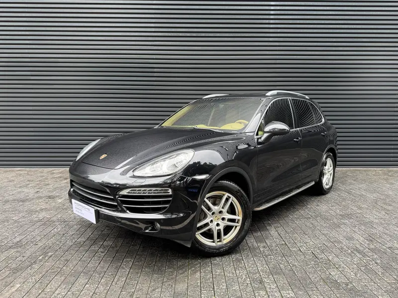 Porsche Cayenne, 2011