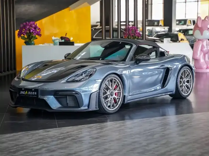 Porsche 718, 2024