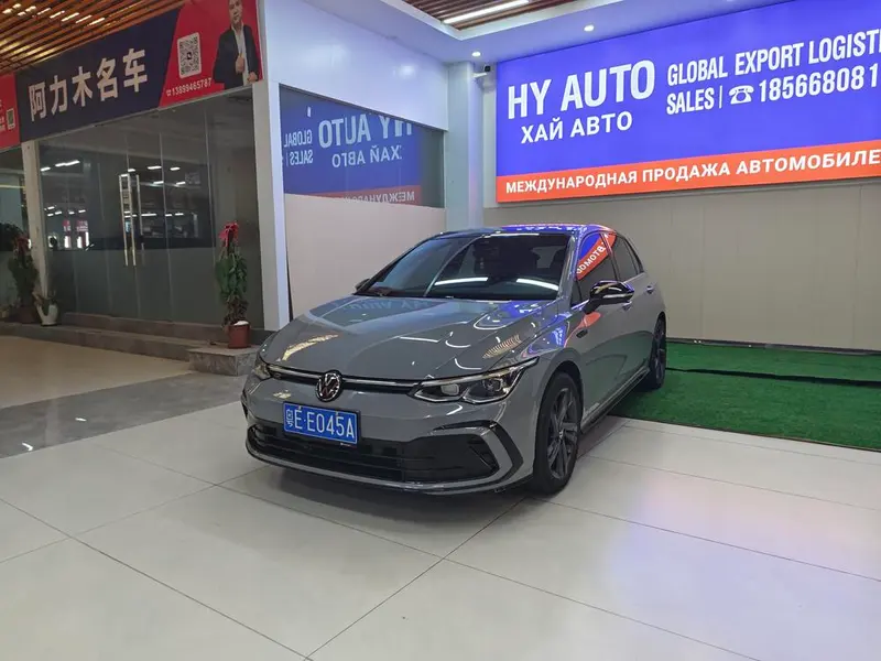 Volkswagen Golf, 2021