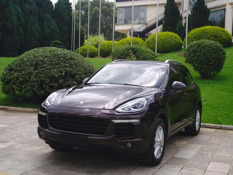 Porsche Cayenne, 2015