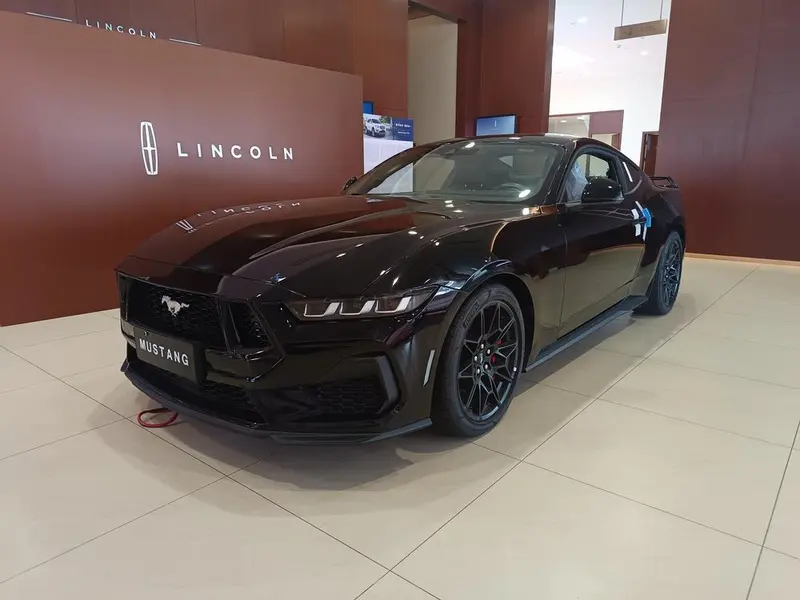 Ford Mustang 2.3T EcoBoost Performance Edition, 2024 — фото 1