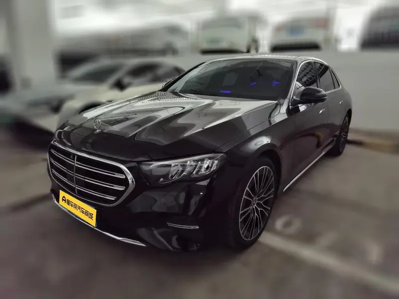 Mercedes-Benz E-Class E 300 L Люкс седан (2026.3 снят с производства), 2026 — фото 1