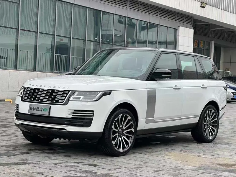 Land Rover Range Rover 3.0T Auto 4WD 5 Seater Parallel Import, 2018 — фото 1