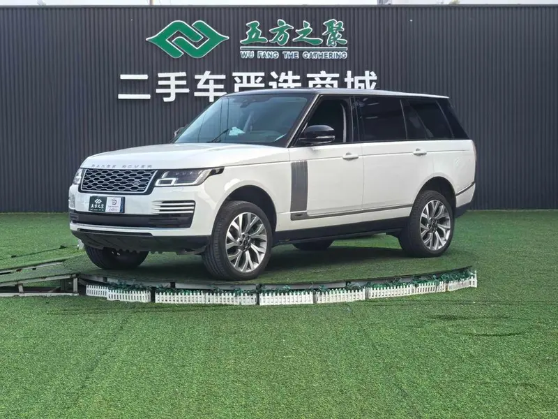 Land Rover Range Rover 3.0 L6 Extended Classic Edition, 2021 — фото 1