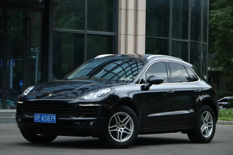 Porsche Macan, 2014