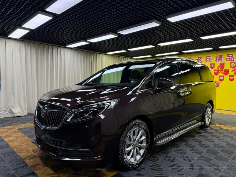 Buick GL8, 2017
