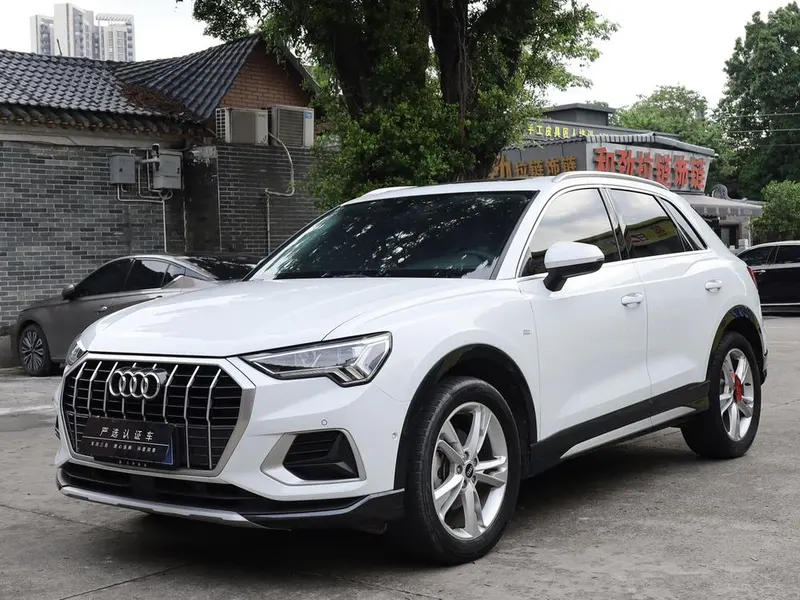 Audi Q3, 2022