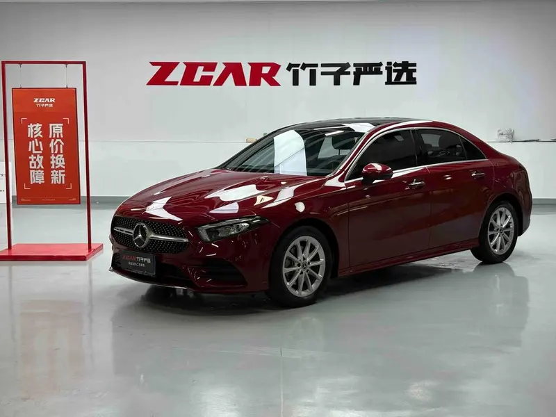 Mercedes-Benz A-Class A 200 L Sport Version Special Edition, 2019 — фото 1