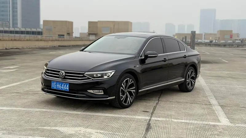 Volkswagen Magotan, 2021