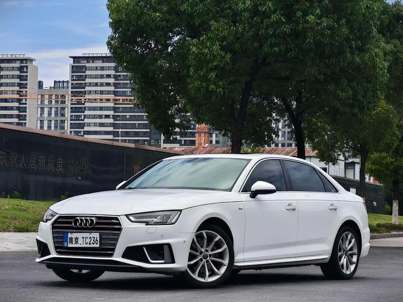 Audi A4L 40 TFSI Fashion Version CN6, 2019 — фото 1
