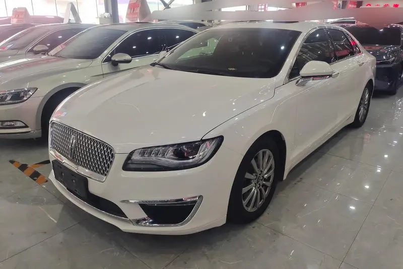 Lincoln MKZ 2.0T Prestige Edition, 2020 — фото 1