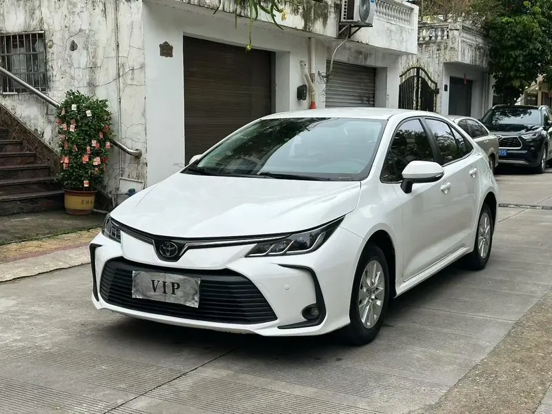 Toyota Corolla 1.2T S-CVT Elite PLUS Edition, 2021 — фото 1