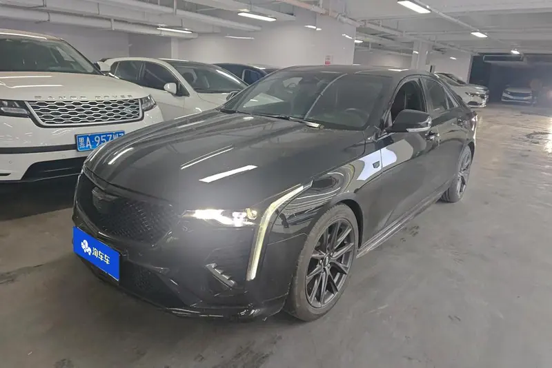 Cadillac CT4, 2022
