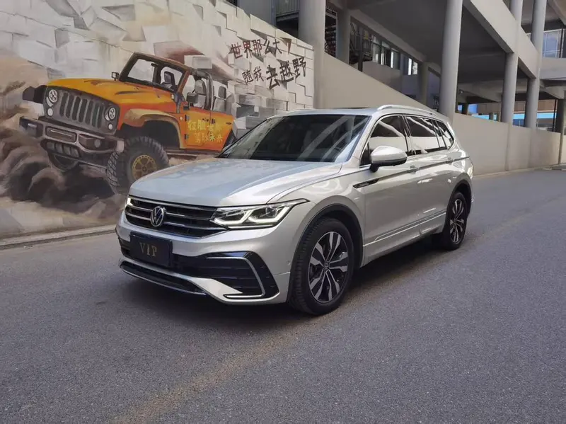 Volkswagen Tiguan L, 2022