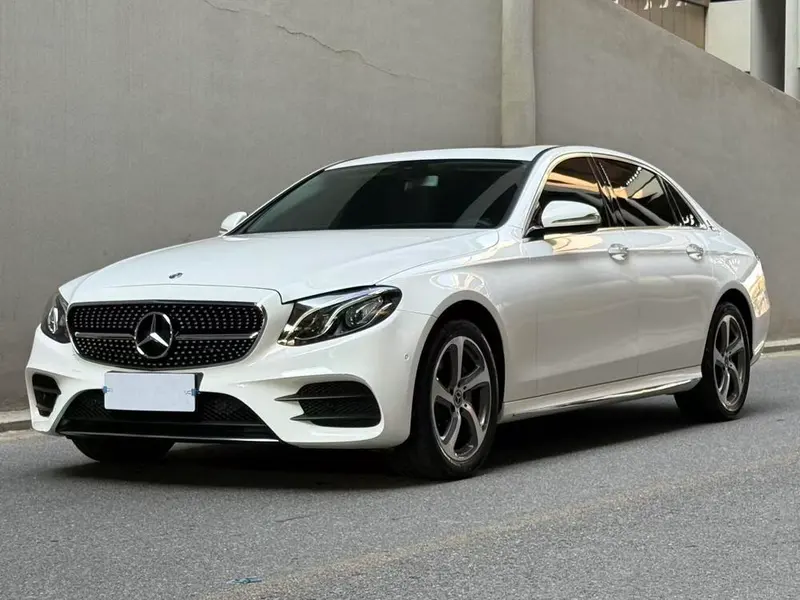 Mercedes-Benz E-Class E 200 L Sport Version 4MATIC, 2018 — фото 1