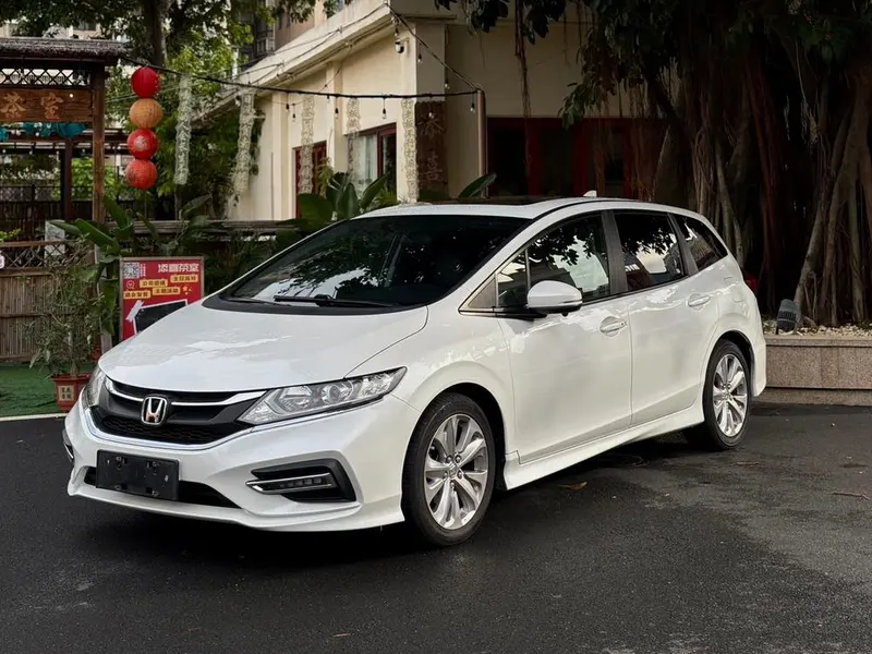 Honda Jade 1.8L Auto Comfort Edition, 2020 — фото 1