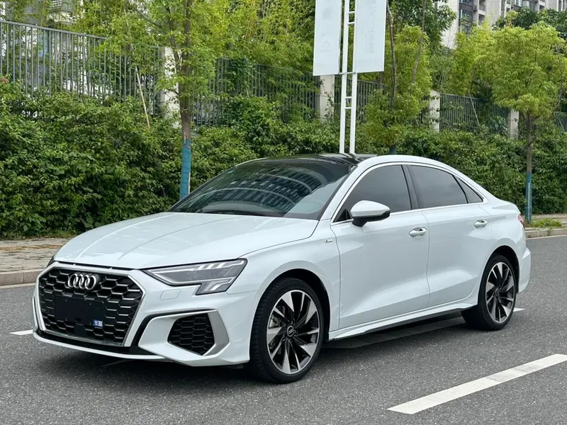Audi A3 A3L Limousine 35 TFSI Fashion Sport Version, 2022 — фото 1