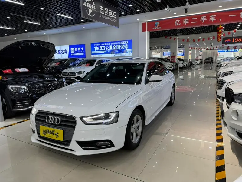 Audi A4L 35 TFSI Auto Standard Version, 2015 — фото 1