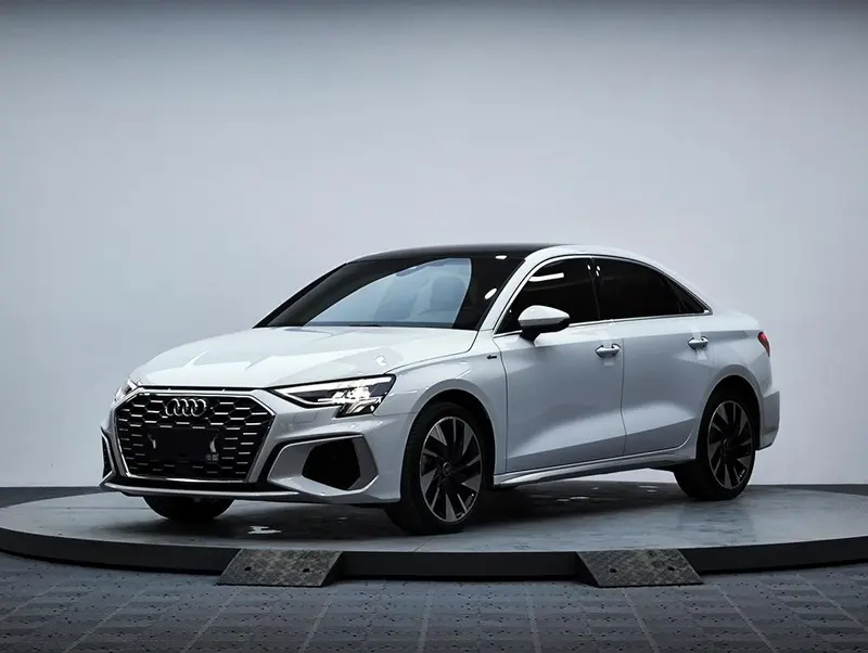 Audi A3 A3L Limousine 35 TFSI Fashion Sport Version, 2023 — фото 1