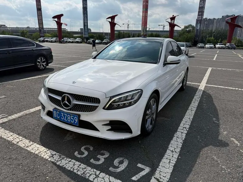 Mercedes-Benz C-Class, 2021