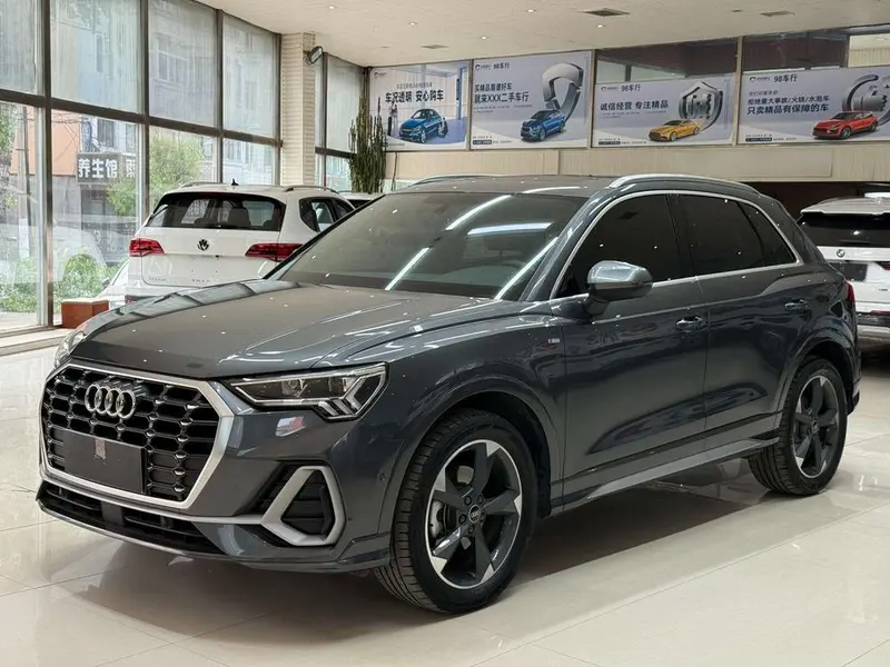 Audi Q3, 2023