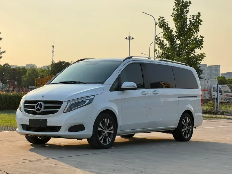 Mercedes-Benz V-Class V 260 Navigator Edition, 2017 — фото 1