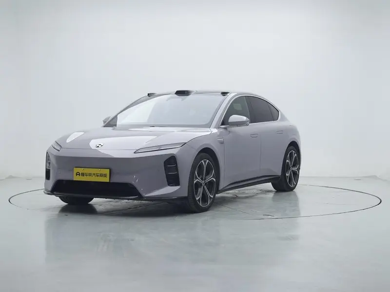 NIO ET5, 2025