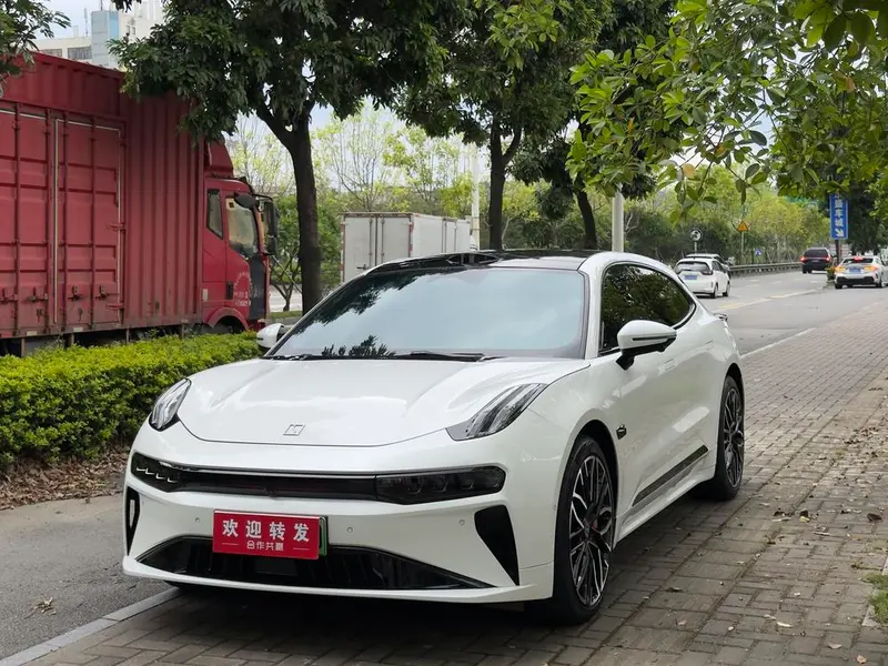 Zeekr 001, 2024