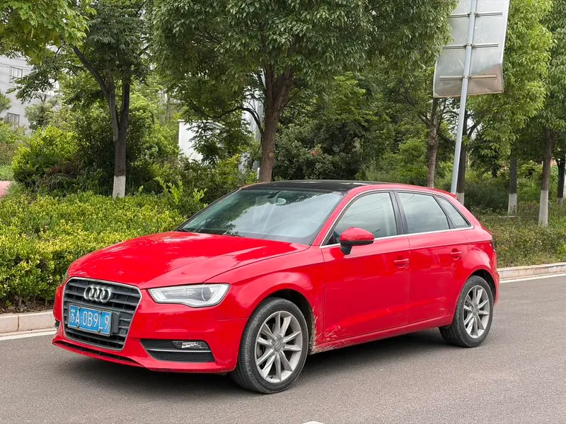 Audi A3 Sportback 35 TFSI Version, 2015 — фото 1