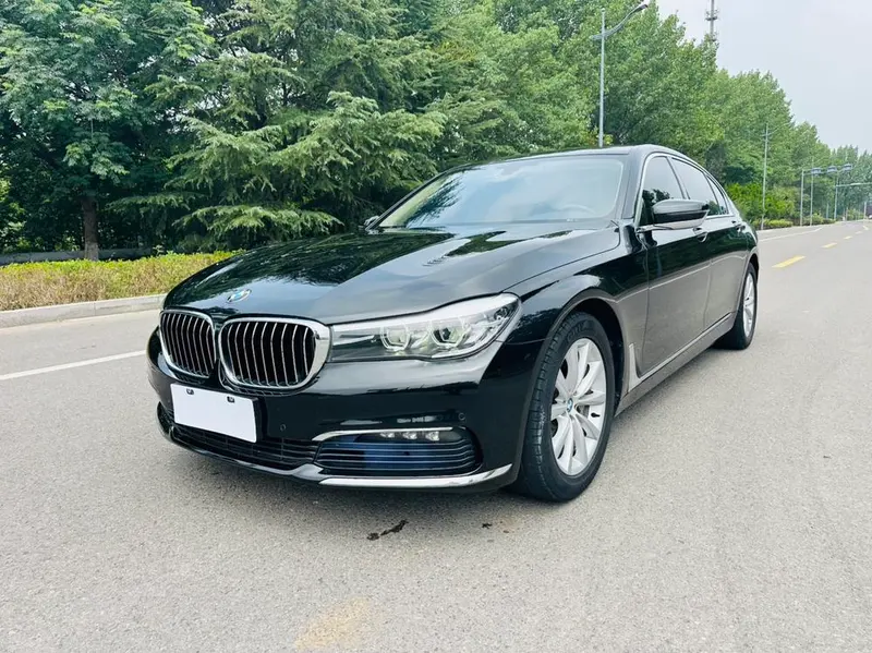 BMW 7-Series, 2016
