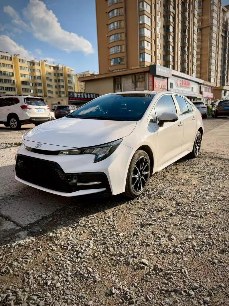Toyota Levin 185T CVT Luxury Edition, 2021 — фото 1