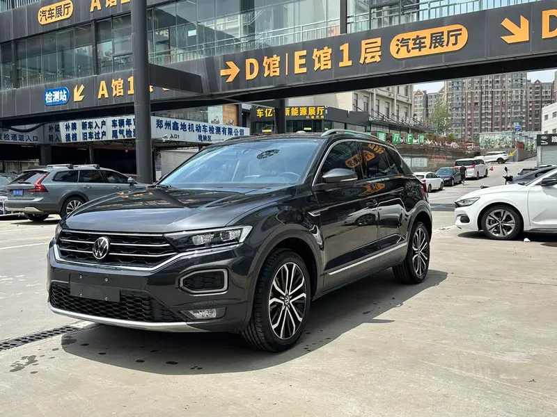 Volkswagen T-Roc, 2022