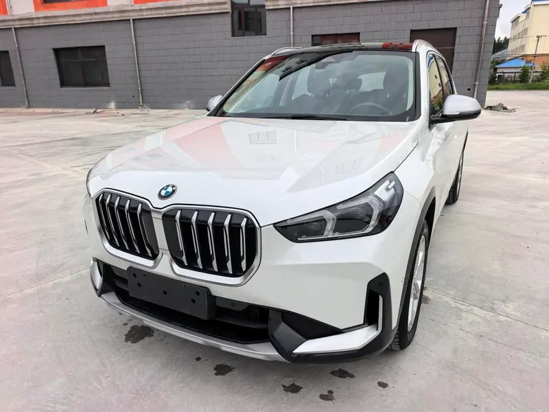 BMW X1 sDrive20Li X, 2023 — фото 1