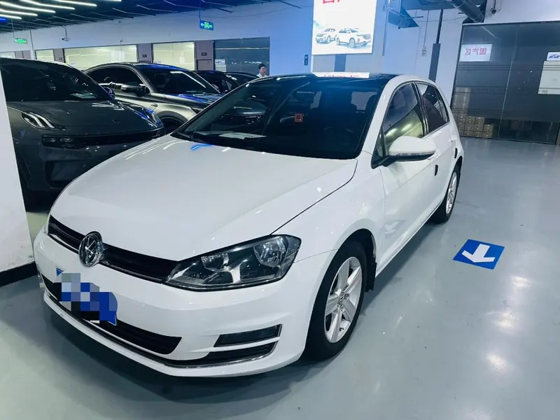 Volkswagen Golf, 2014