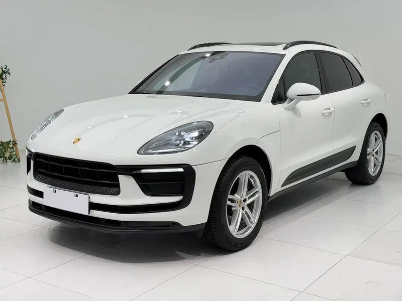 Porsche Macan, 2022