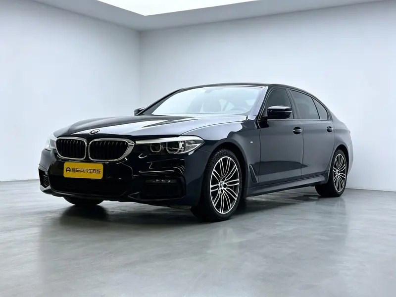 BMW 5-Series, 2019