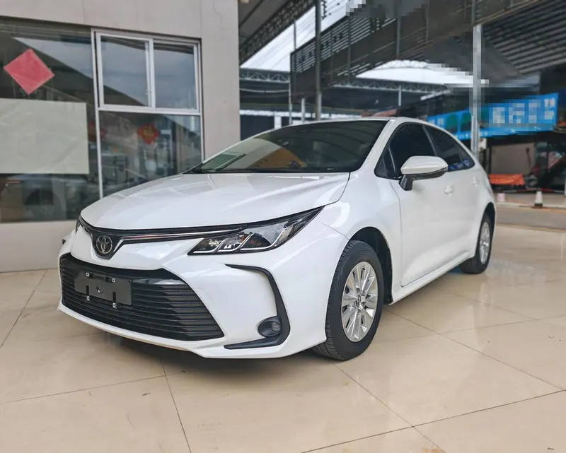 Toyota Corolla 1.2T S-CVT Elite Edition, 2021 — фото 1