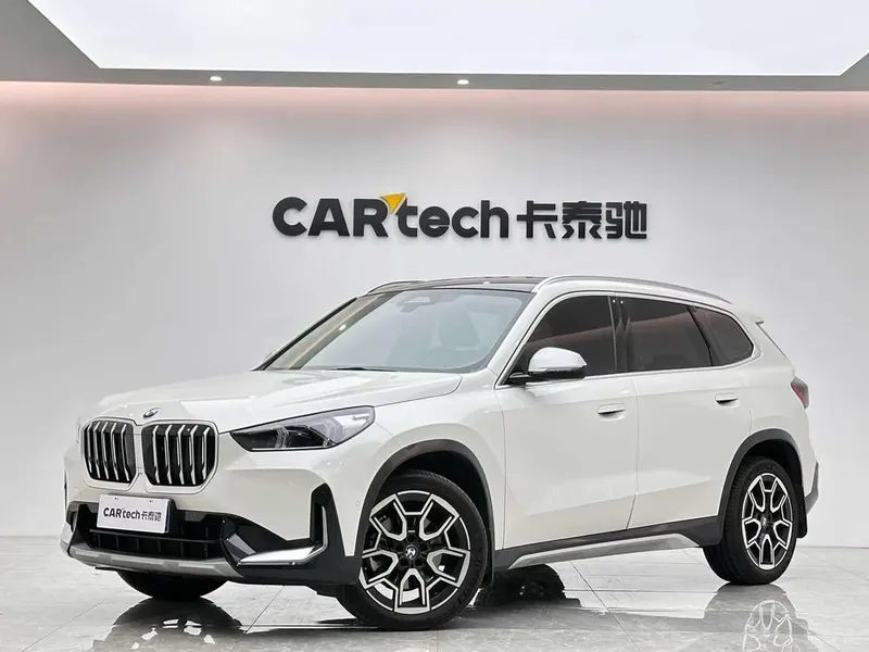 BMW X1 sDrive25Li X, 2023 — фото 1