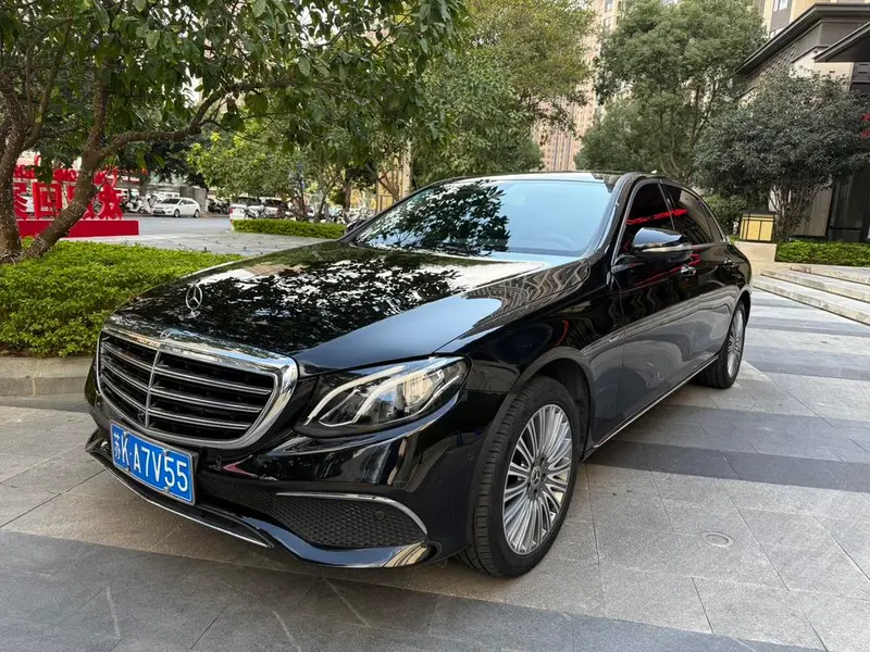 Mercedes-Benz E-Class Facelift E 300 L Edition, 2020 — фото 1
