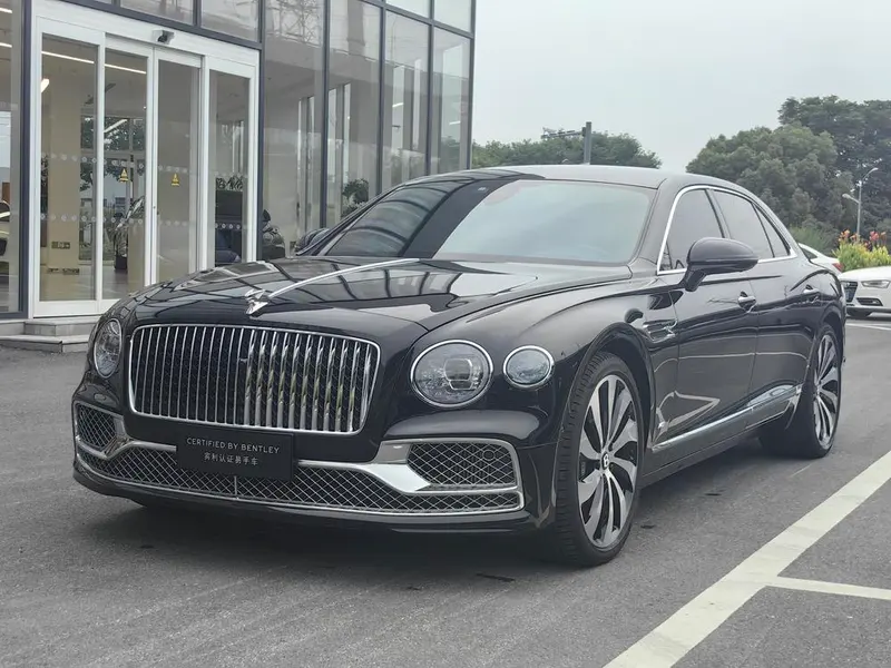 Bentley Flying Spur, 2022