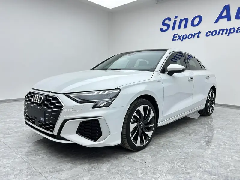 Audi A3 Facelift A3L Limousine 35 TFSI Fashion Sport Version, 2023 — фото 1